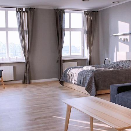 Modern Apartment In Old Riga With A River View Экстерьер фото