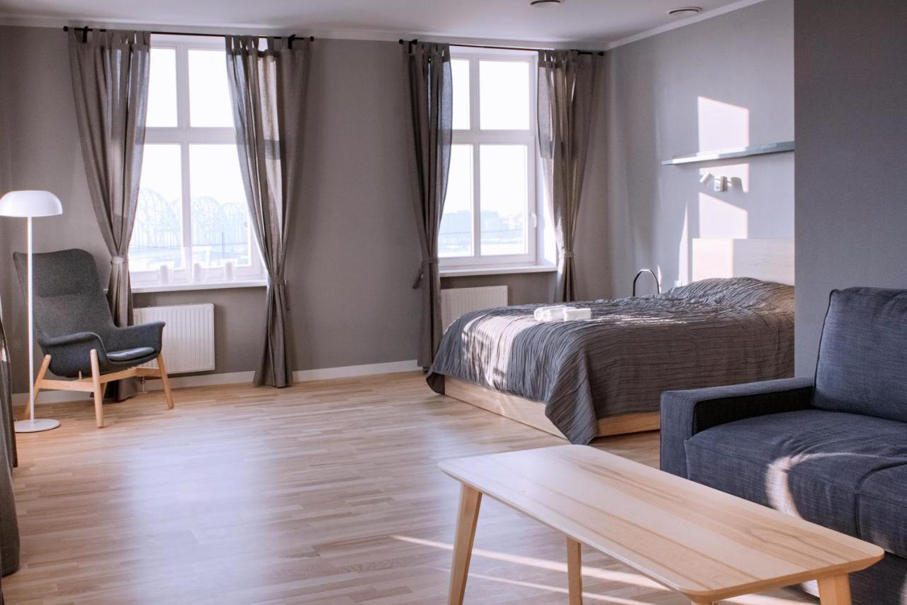 Modern Apartment In Old Riga With A River View Экстерьер фото